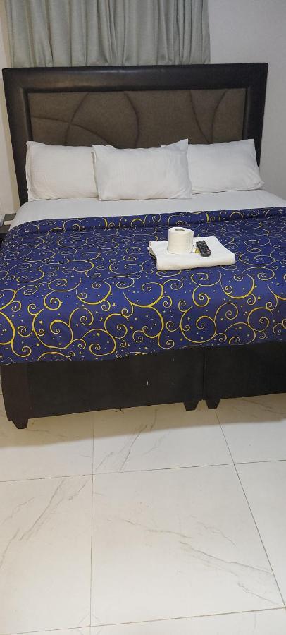 Rush Hotel & Apartments Lagos Ngoại thất bức ảnh